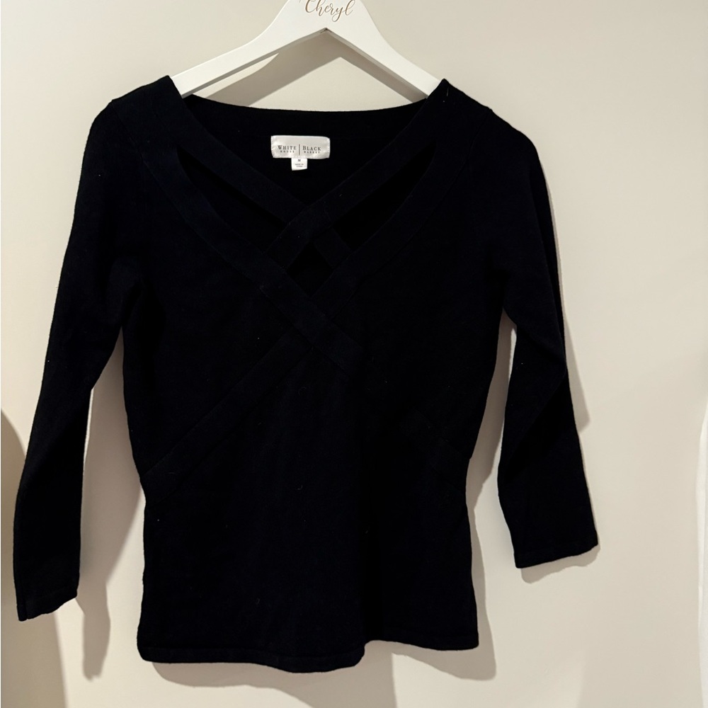 Black 3/4 Sleeve Criss Cross Design Sweater